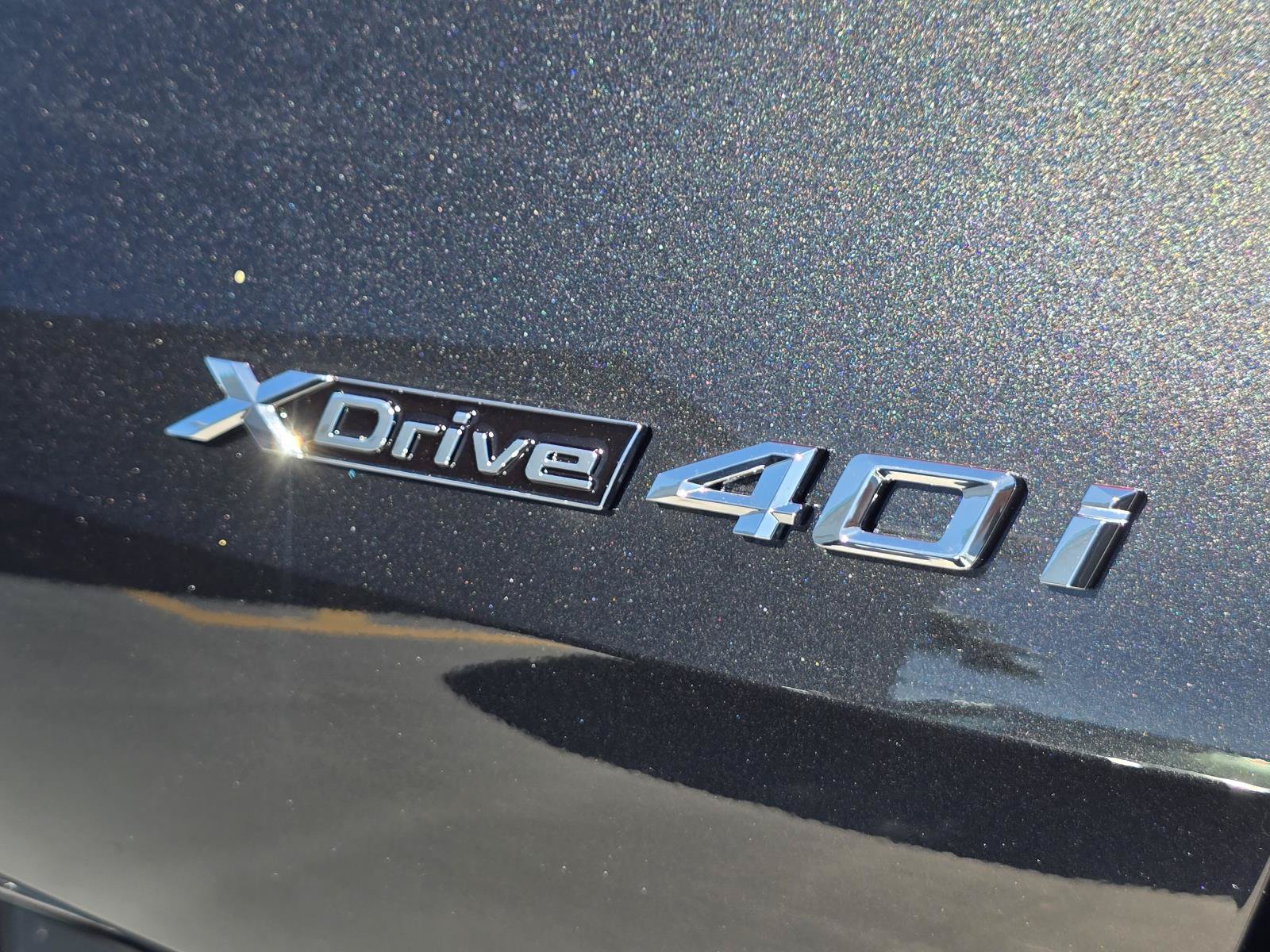 New 2027 BMW X6 xDrive40i w/ Climate Comfort Package AWD/4WD image 5
