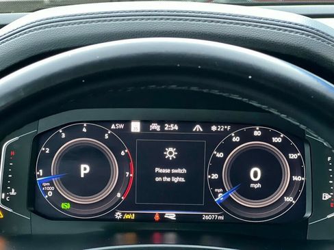 Used 2023 Volkswagen Atlas Cross Sport SEL Premium R-Line image 17