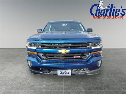 Used 2018 Chevrolet Silverado 1500 LT w/ All Star Edition image 2
