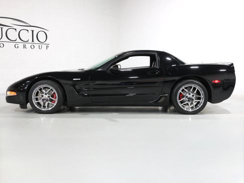 Used 2002 Chevrolet Corvette Z06 w/ Memory Pkg image 68