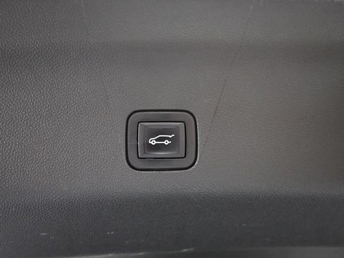 Used 2023 Chevrolet Tahoe RST w/ Luxury Package AWD/4WD image 12