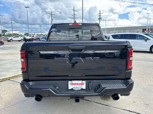 Used 2025 RAM 1500 Big Horn AWD/4WD image 6