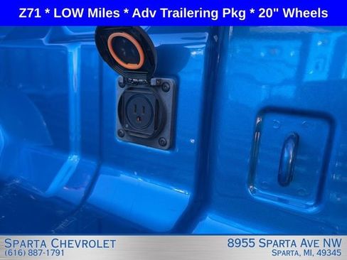 Used 2023 Chevrolet Colorado Z71 w/ Z71 Convenience Package 2 image 7