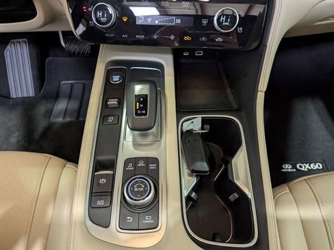 Used 2025 INFINITI QX60 Sensory w/ Vision Package AWD/4WD image 25