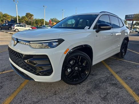 New 2026 Volkswagen Tiguan SE R-Line image 28