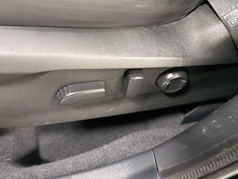Used 2019 Subaru Forester Limited AWD/4WD image 14