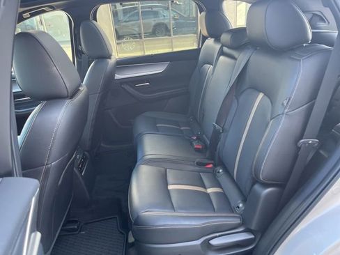 Certified 2026 MAZDA CX-90 3.3 Turbo w/ Premium Plus Pkg image 36