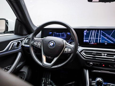 Used 2023 BMW i4 eDrive40 w/ Premium Package image 16