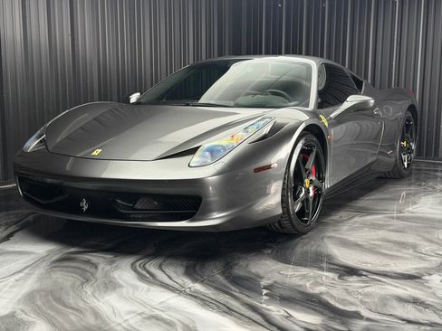 Used 2011 Ferrari 458 Italia Coupe RWD image 37