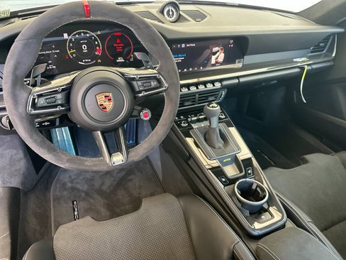 Used 2026 Porsche 911 GT3 RWD image 5