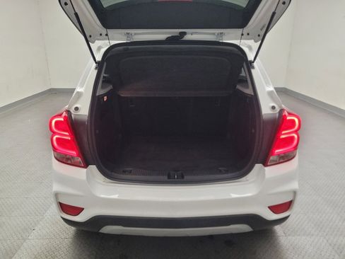 Used 2018 Chevrolet Trax LT w/ LT Convenience Package image 29