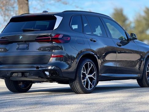 New 2026 BMW X5 xDrive50e w/ M Sport Package image 6
