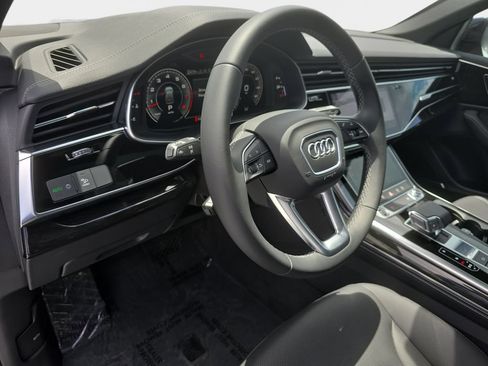 Certified 2025 Audi Q8 Premium Plus AWD/4WD image 23