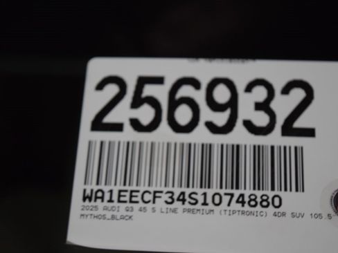 New 2025 Audi Q3 2.0T Premium Plus image 16