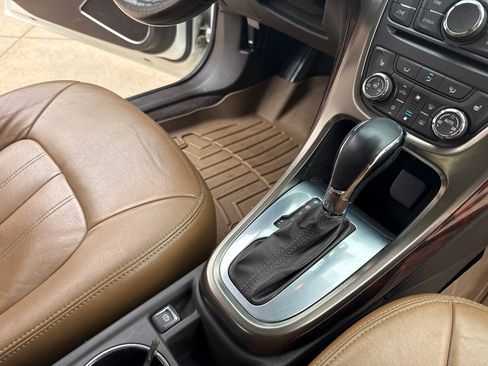 Used 2013 Buick Verano Leather FWD image 16
