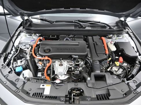 Certified 2023 Honda Accord Touring image 11