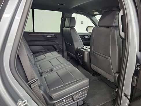Used 2025 Chevrolet Tahoe LT AWD/4WD image 25