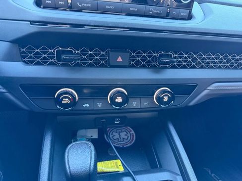 Used 2024 Honda Accord LX image 17