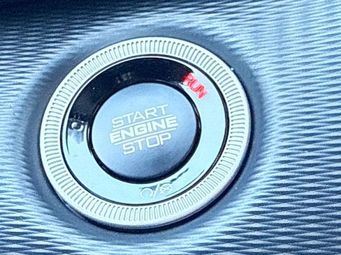 Used 2025 Jeep Grand Cherokee Laredo X RWD image 36