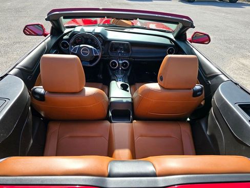 Used 2019 Chevrolet Camaro LT RWD image 12