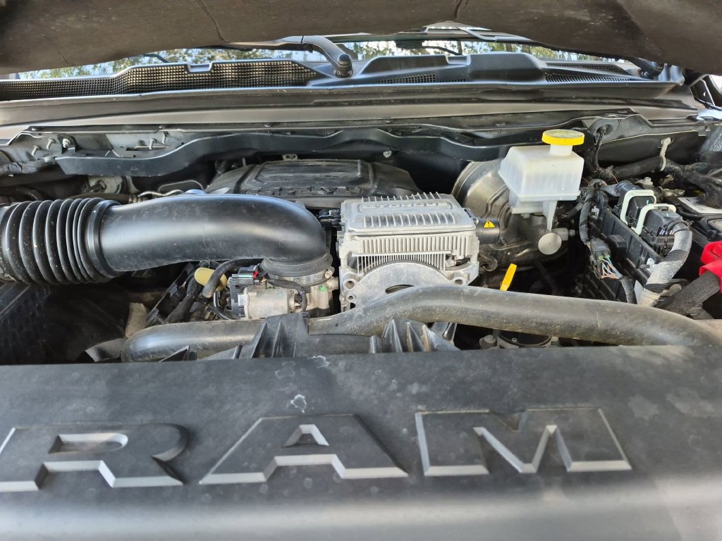 Used 2024 RAM 1500 Limited AWD/4WD image 14