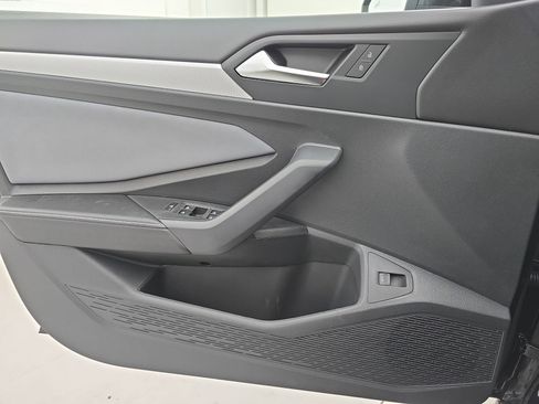 New 2026 Volkswagen Jetta SE image 26