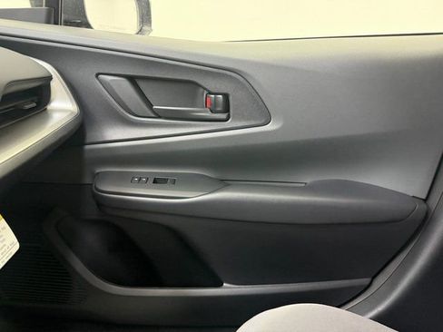New 2026 Toyota Prius LE FWD image 23