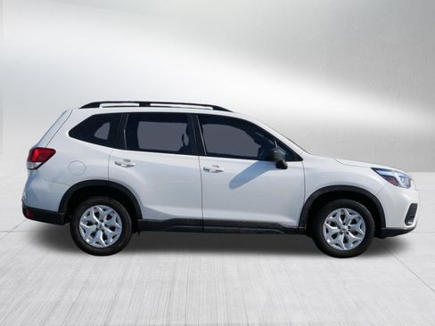 Used 2019 Subaru Forester SUV 2.5I w/ Alloy Wheel Package image 8