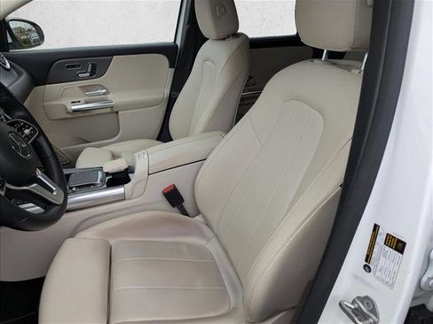 Used 2022 Mercedes-Benz GLA 250 GLA 250 image 22