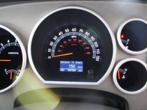 Used 2010 Toyota Sequoia Limited image 19