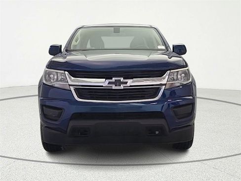 Used 2019 Chevrolet Colorado W/T w/ WT Convenience Package image 2