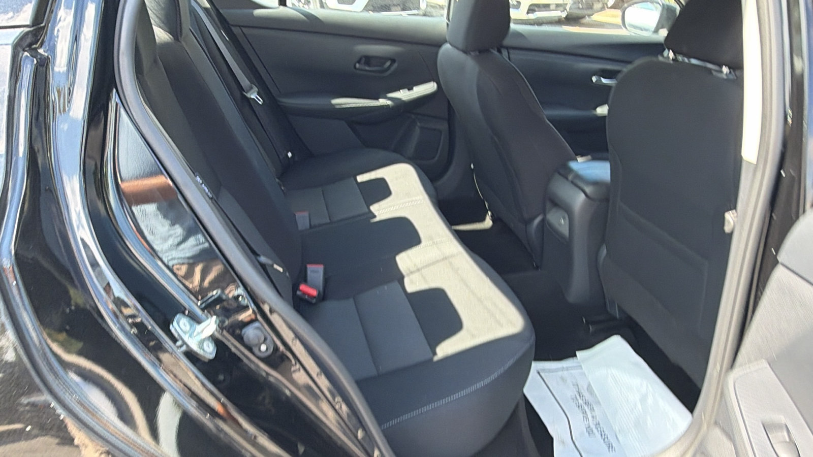 Used 2025 Nissan Sentra SV FWD image 21