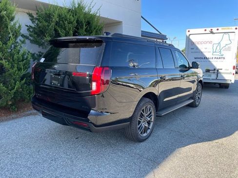 New 2026 Ford Expedition Max Platinum w/ Stealth Appearance Package AWD/4WD image 7