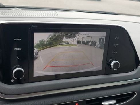 Used 2023 Hyundai Sonata SE FWD image 20