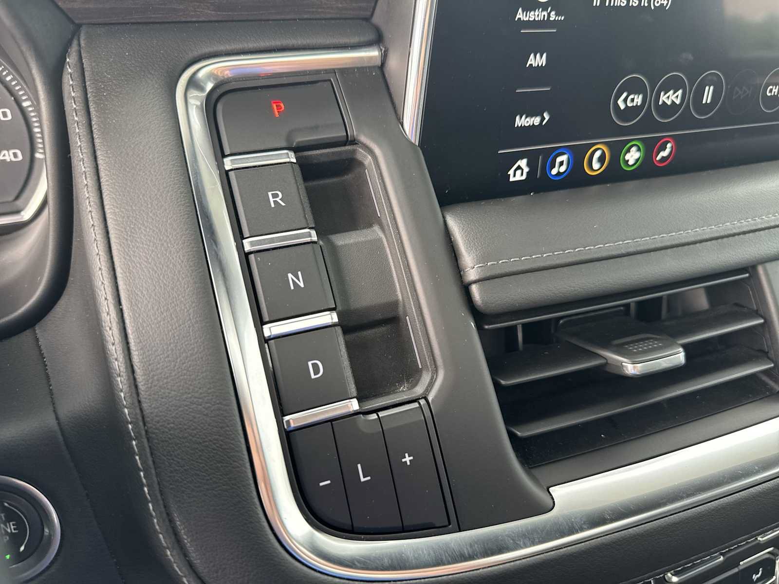 Certified 2021 Chevrolet Tahoe Z71 AWD/4WD image 22