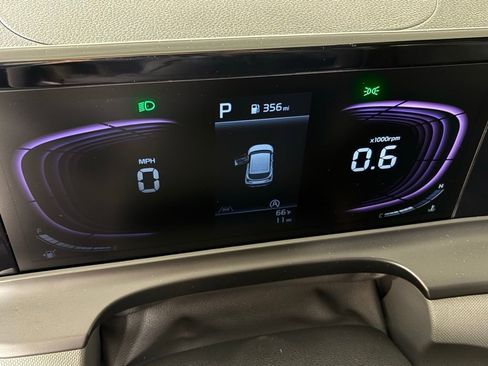 New 2026 Kia Seltos LX FWD image 21