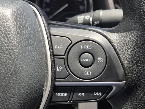 Used 2022 Toyota Camry LE FWD image 24