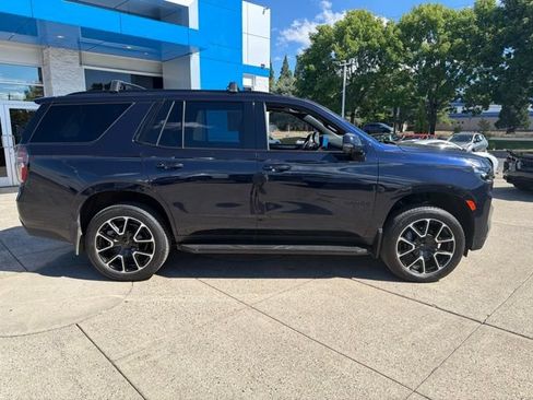 Used 2024 Chevrolet Tahoe RST w/ Luxury Package AWD/4WD image 3
