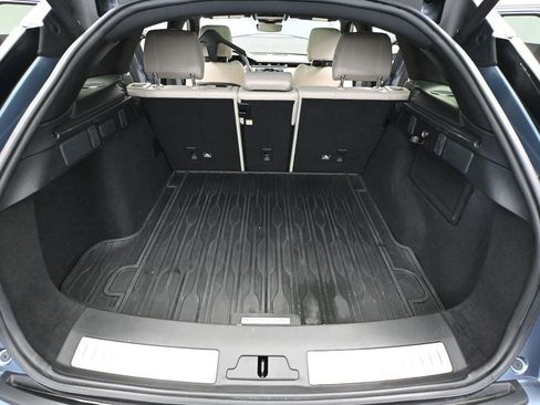 Used 2020 Land Rover Range Rover Velar R-Dynamic S image 43