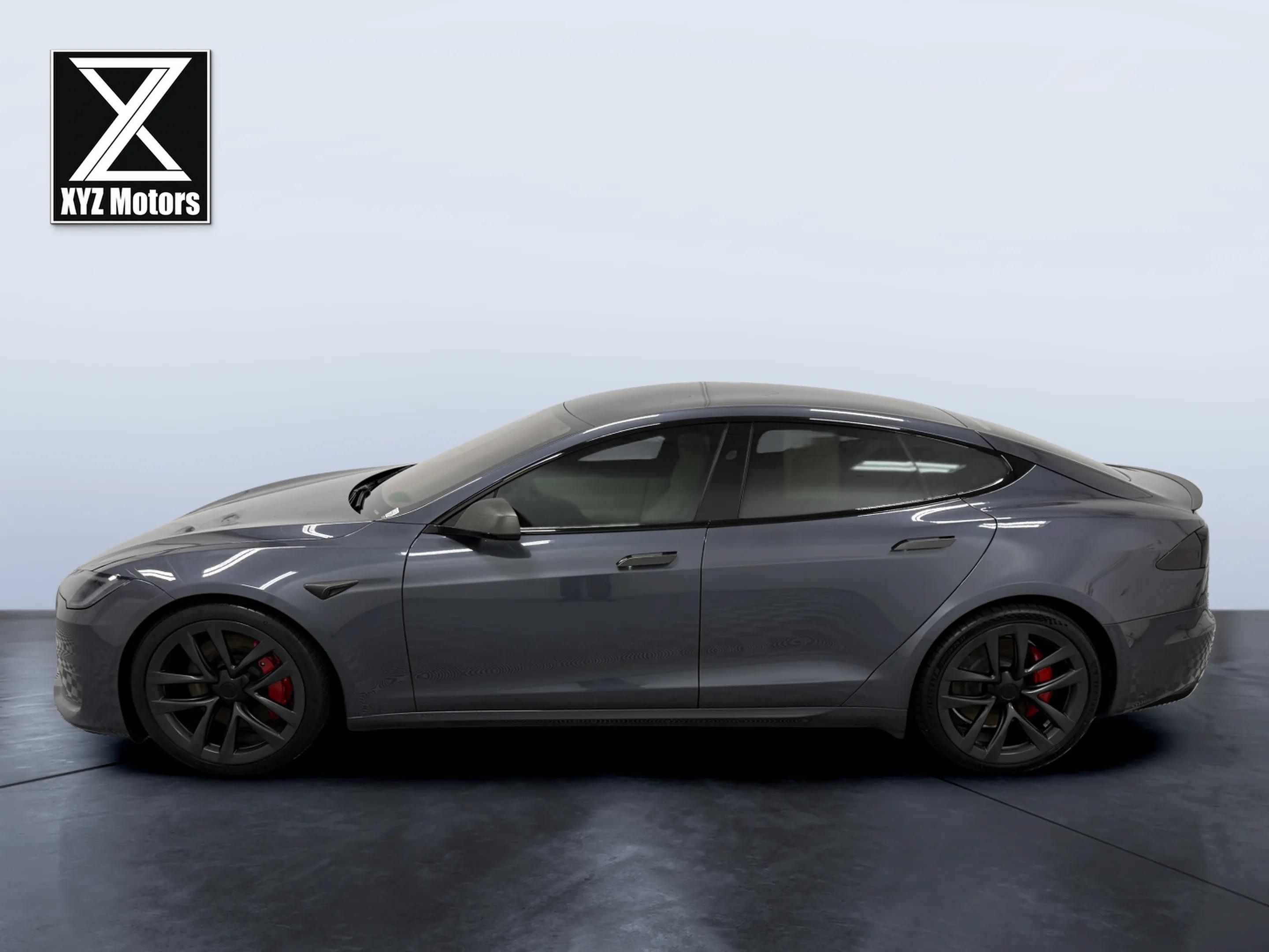 Used 2023 Tesla Model S Plaid AWD/4WD image 3
