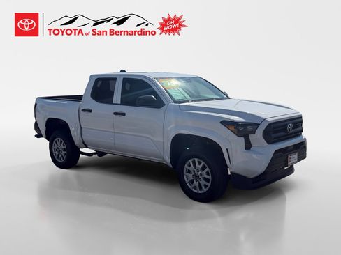 Certified 2025 Toyota Tacoma SR RWD image 7