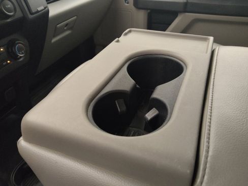 Used 2018 Ford F150 XL w/ XL Power Equipment Group RWD image 26