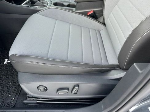 New 2025 Volkswagen Jetta SE image 23