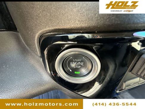 Certified 2024 GMC Sierra 1500 Elevation w/ LPO, Elevation Black Package AWD/4WD image 16
