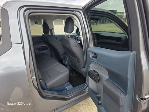 Used 2025 Ford Maverick XL w/ Equipment Group 102A image 18