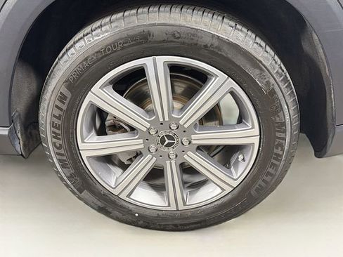 Used 2023 Mercedes-Benz GLS 450 4MATIC image 34