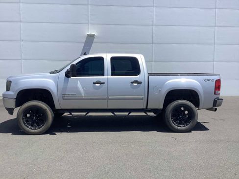 Used 2013 GMC Sierra 1500 SLE AWD/4WD image 2