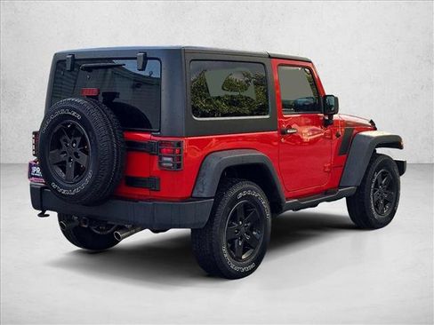 Used 2018 Jeep Wrangler Sport AWD/4WD image 5