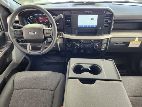 New 2026 Ford F250 XL w/ FX4 Off-Road Package image 16