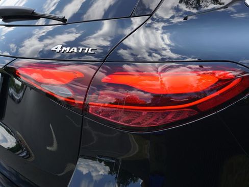 Certified 2025 Mercedes-Benz GLC 300 4MATIC image 15